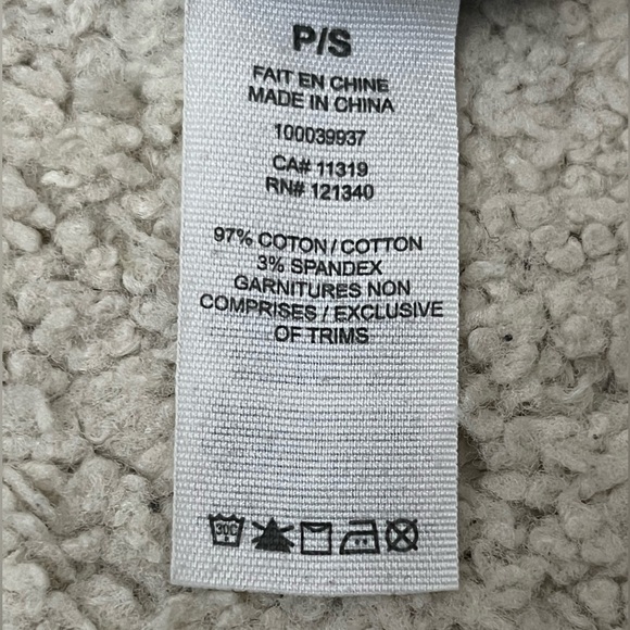 Garage red square neck tank - Picture 2 of 2